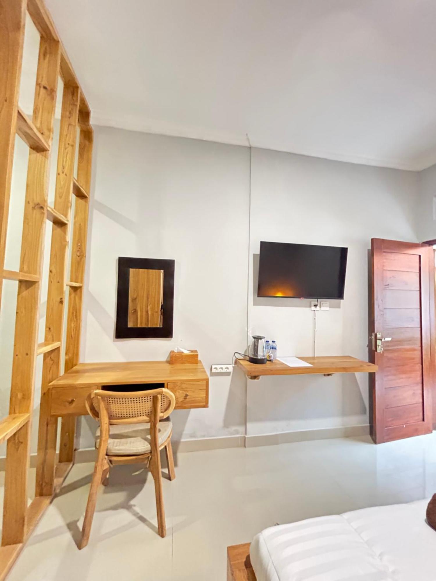 Pondok Puspa Sumekar Seminyak Esterno foto